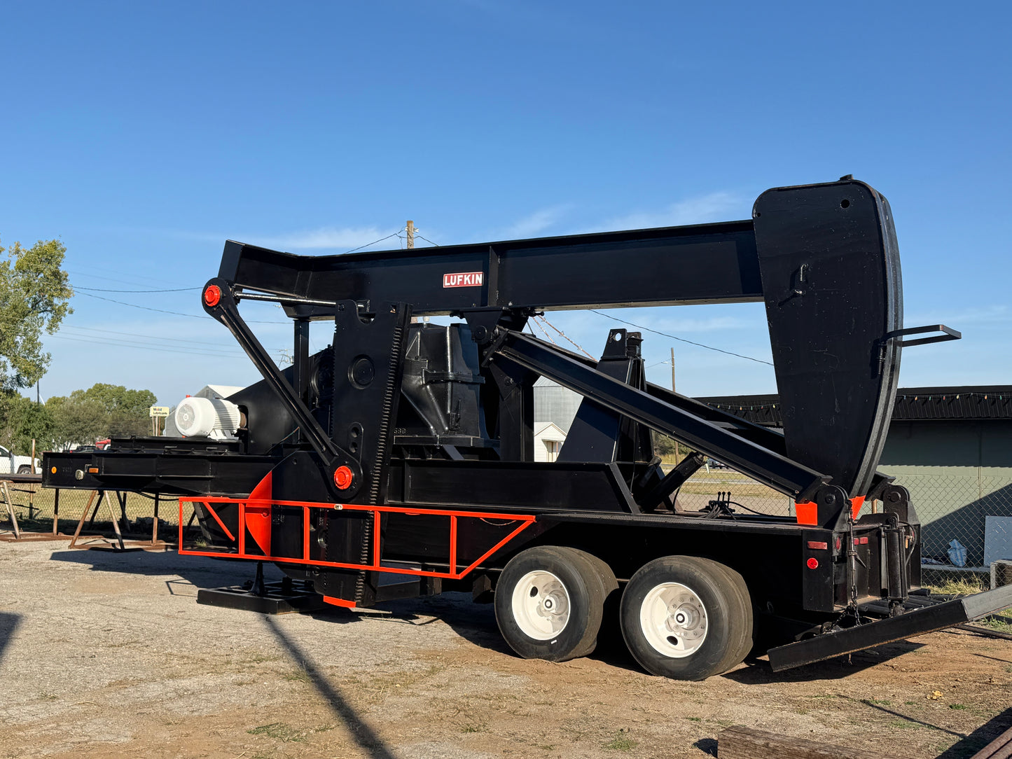456-305-120 Lufkin Road Runner Rental